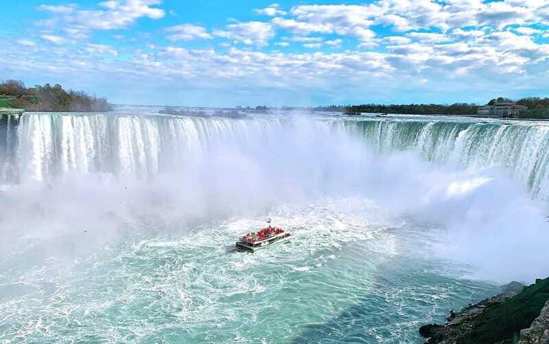4 hr Summer Fun Tour - Niagara Falls Canada - Whirlpool Observation Deck: a faster look with strong payoff