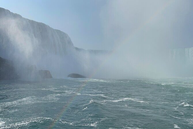 American Made Tour Iconic Boat Ride Cave of the Winds and More - Maid of the Mist: the boat ride that sets the tone