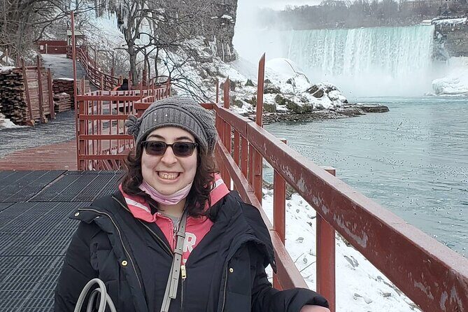 Canada/USA Incredible Wonder Tour of both sides of Niagara Falls - Stop 3: Niagara Falls Observation Tower for Panoramas