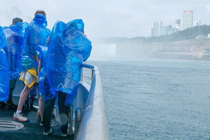 Daredevil Walking Tour with Maid of the Mist & Cave of the Winds - Luna Island and the American-and-Bridal-Veil View Rhythm