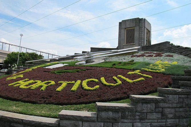 Fall for Niagara Tour - The Skylon Tower and Hornblower add-ons: worth it, if you plan it right