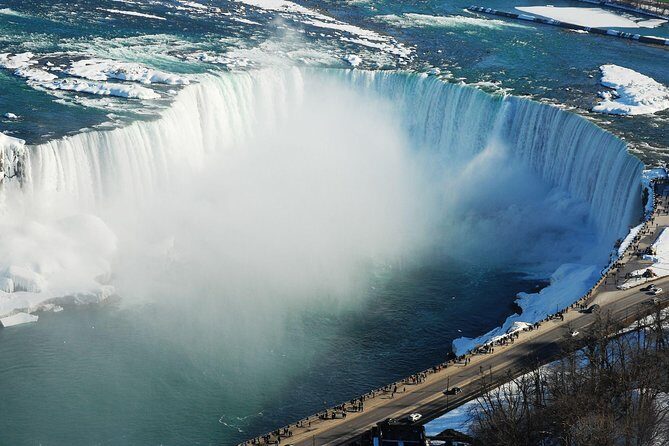 Fall for Niagara Tour - Whirlpool Rapids, hydroelectric stops, and the 5-minute picture rhythm