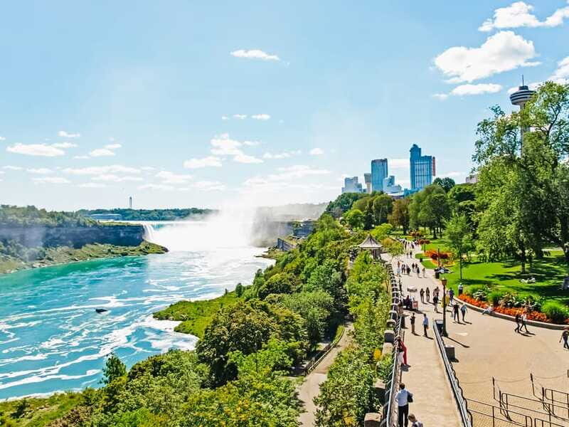 From Toronto: Customizable Guided Day Trip to Niagara Falls - Queenston Heights, Brock’s Monument, and the Niagara River Story