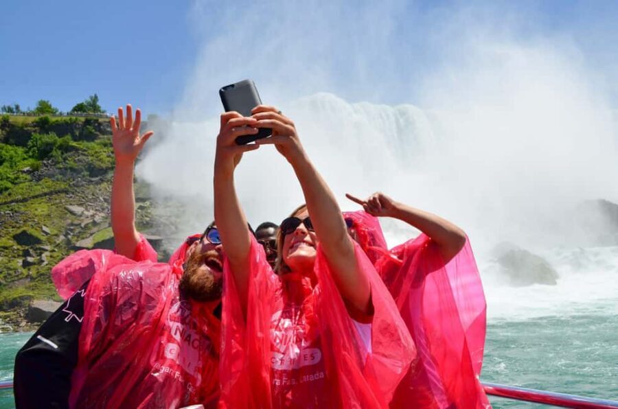From Toronto: Niagara Falls Bus Tour with Boat Cruise - Floral Clock, Niagara Whirlpool, and the photo-stop rhythm