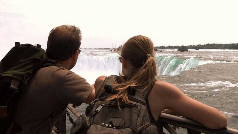 From Toronto: Niagara Falls, Canada Private Tour - Niagara-on-the-Lake in an Hour: History, Shopping, and Pace Control