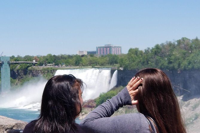 Mississauga: Niagara Falls Day Tour with Boat Cruise - Getting started: 9:30 AM, Mississauga pickup, and a comfortable coach
