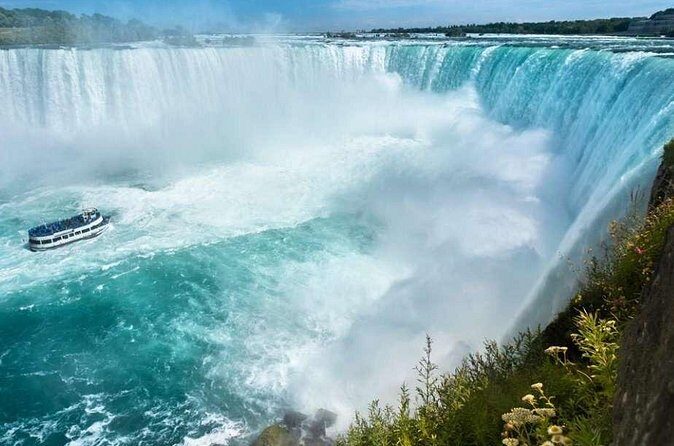 Niagara Bliss Tour With Maid of Mist, Cave of Winds & More (USA) - Observation Tower on the American side for panoramic photos