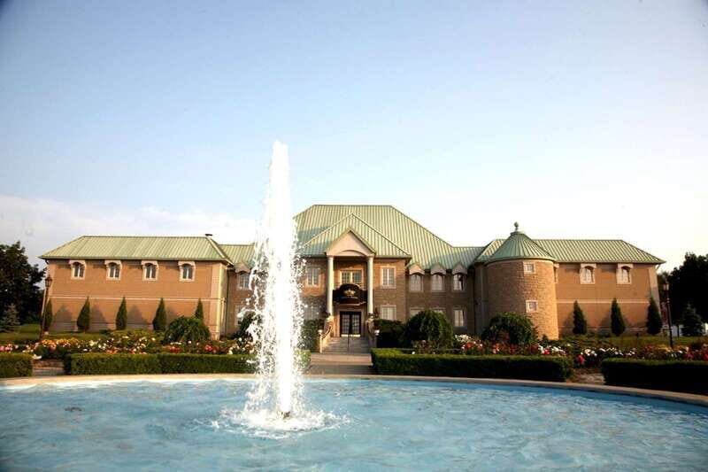 Niagara, Canada: Half-Day Winery Tour with Tastings - Wine Tour Value: What You’re Paying For at $113