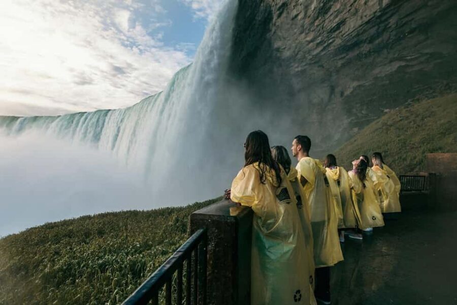 Niagara Falls: 5 Attraction Pass, WEGO Bus & Audio Guide - How to use WEGO bus and the Falls Incline Railway smartly