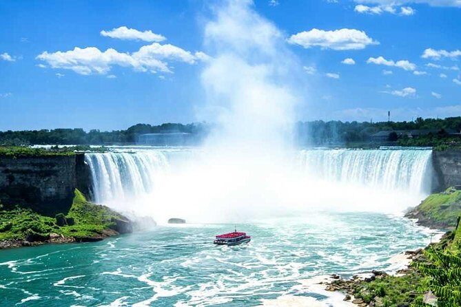 Niagara Falls and Niagara-on-the-Lake Day Tour from Toronto - Fort George and the War of 1812 storyline you’ll see from the road