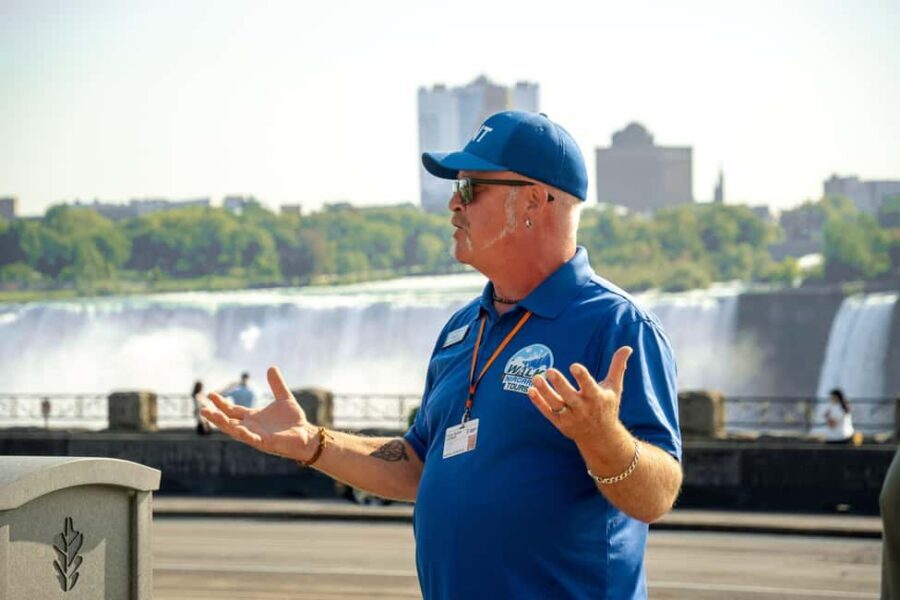 Niagara Falls Boat Cruise with Historical Walking Tour - Meeting at Niagara Parks Welcome Centre (and why it matters)
