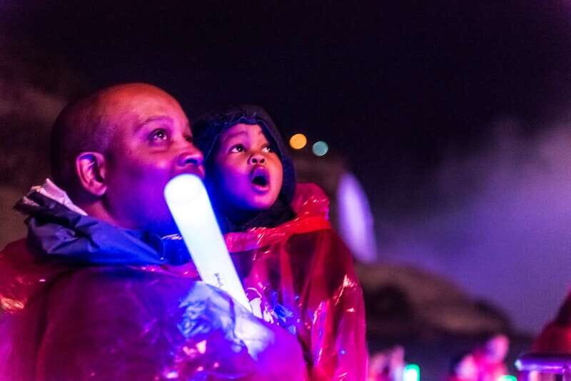 Niagara Falls, Canada: Evening Fireworks Cruise - Key things to know before you go