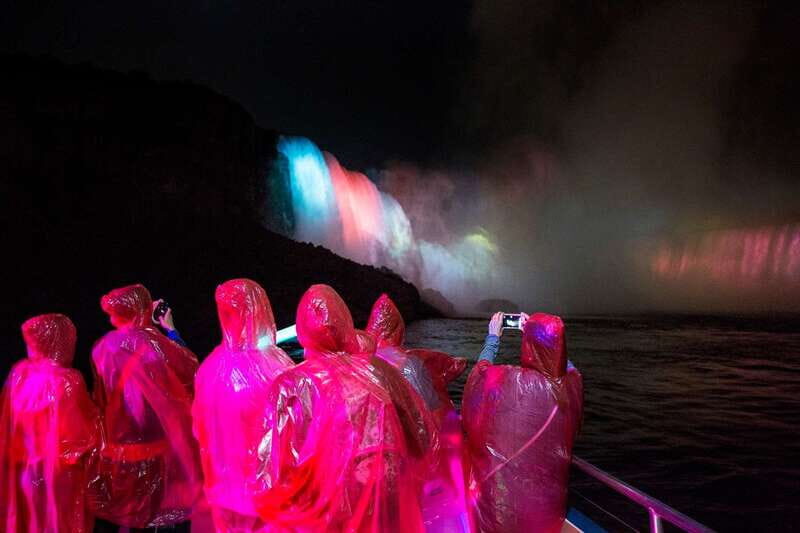 Niagara Falls, Canada: Evening Fireworks Cruise - The Real Itinerary: When the Boat Sails and When the Fireworks Start