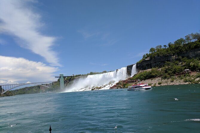 Niagara Falls Canada: Helicopter + Boat + Lunch & more US Pick-up - Floral Clock drive-by: quick photos, no big time sink