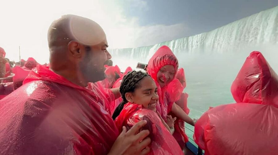 Niagara Falls Canada: Highlights Tour With Boat Cruise - Key highlights worth planning around