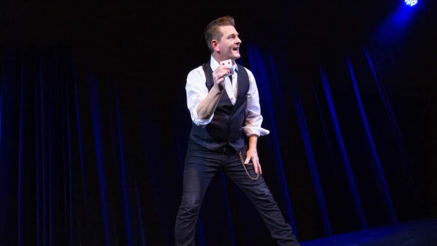 Niagara Falls, Canada: Wild Magic Show Ticket - Price and Value: Why $21 Can Beat Another Niagara Night