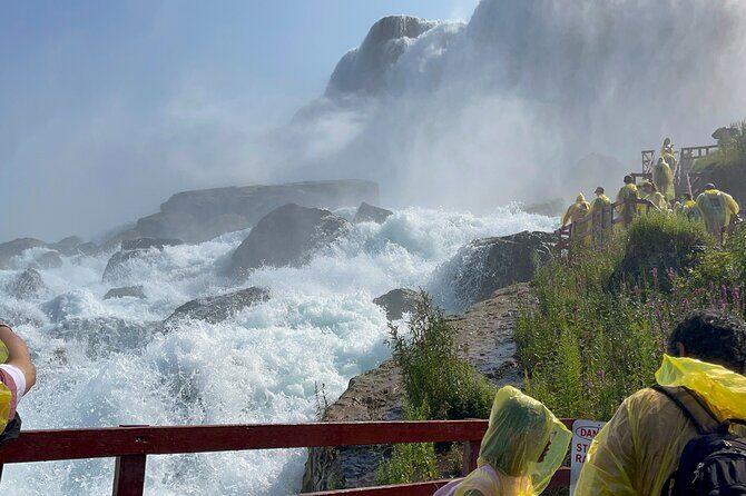 Niagara Falls Cave of the Winds Afternoon Tour - The guide factor: humor, pacing, and names you may hear