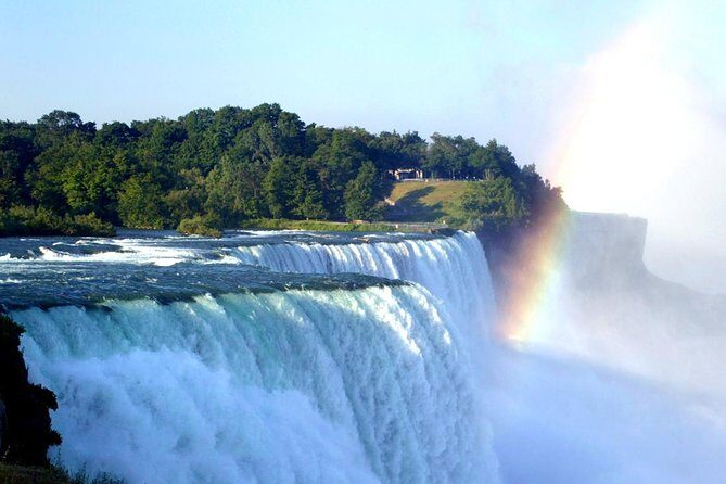 Niagara Falls Day Tour from Toronto Includes Boat Tour and Winery - Stop 1: Niagara College Teaching Winery (Why the Tasting Fits)