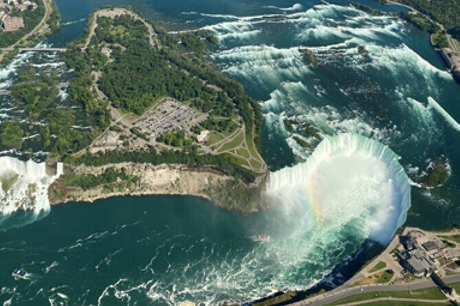 Niagara Falls Day Tour Includes Boat Cruise, Winery Stop & Lunch - Niagara College winery tasting: fast, focused, and actually instructional