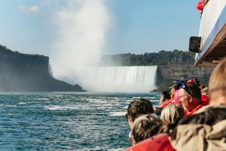 Niagara Falls: Early Access Boat & Journey Behind the Falls - Duration, pacing, and who this tour fits best