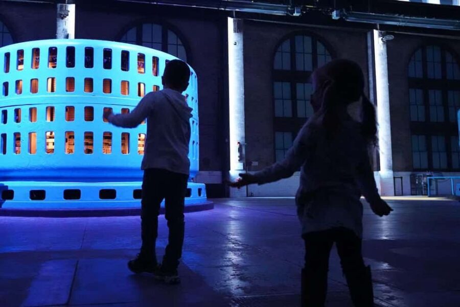 Niagara Falls: Niagara Parks Power Station & Tunnel at Night - Who should book this night Power Station experience?