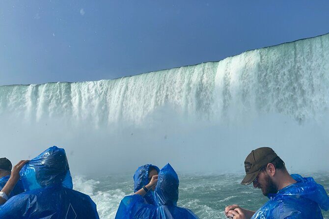 Niagara Falls Tour with Ticket for the Iconic Maid of the Mist - Your 2-hour flow in plain terms