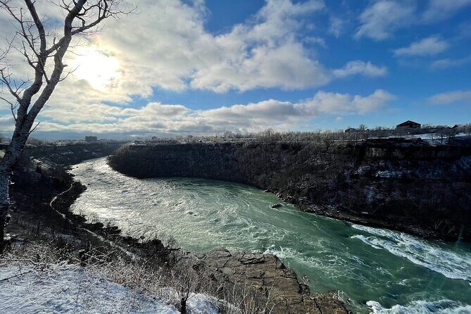 Niagara Falls USA Winter Wonderland State Park Tour with Pickup - Three Sisters Island: Pioneer-Era Story in the Middle of Rapids