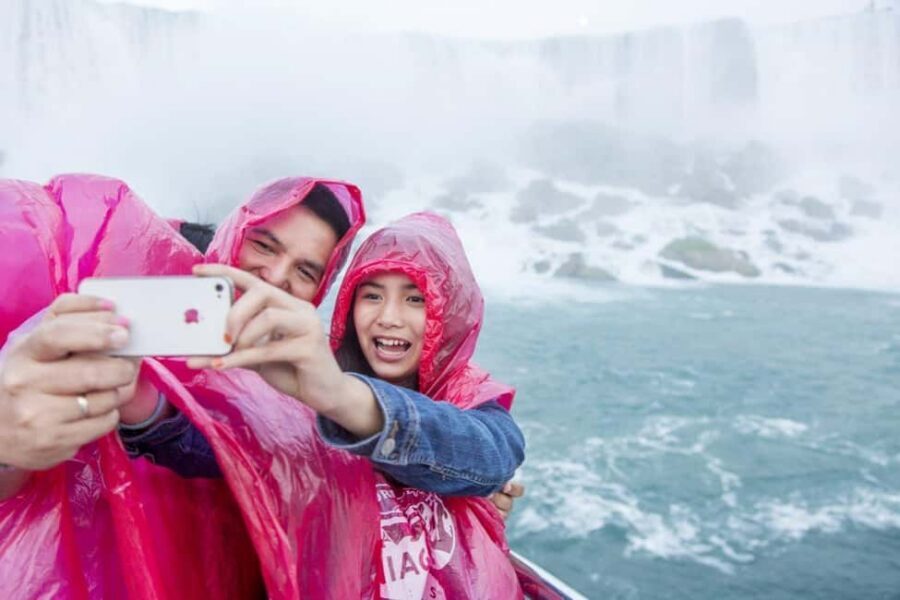 Niagara Falls: Walking Tour with Skip-the-Ticket-Line Boat - Key things to know before you go