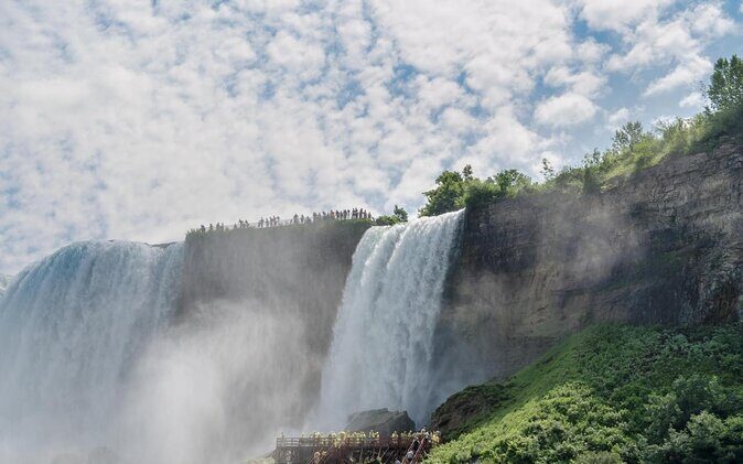 Niagara Falls Winter Wonderland Small Group Tour - Price and Value: What $96.95 Buys You (and What It Doesn’t)