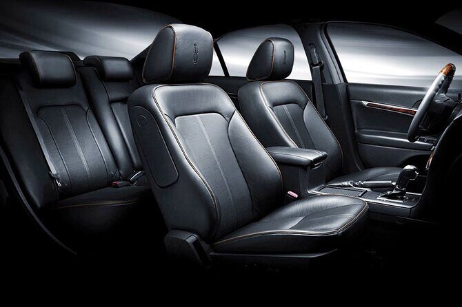 Private Arrival Transfer: Buffalo Niagara International Airport to Buffalo, NY - Vehicle choices: sedan, SUV, or van for your group
