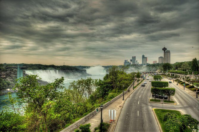 Private Customizable Niagara Falls Day Tour from Toronto Downtown - Private Niagara from Toronto: what you gain with a small group