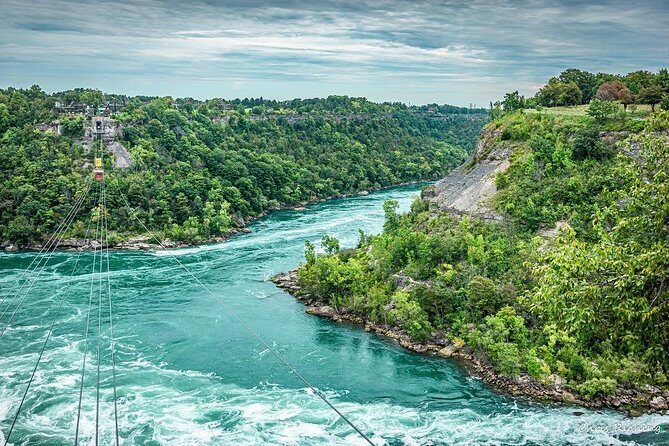 Private Customizable Niagara Falls Day Tour from Toronto Downtown - Niagara Falls viewpoints: how to hit the big hits without missing the mood