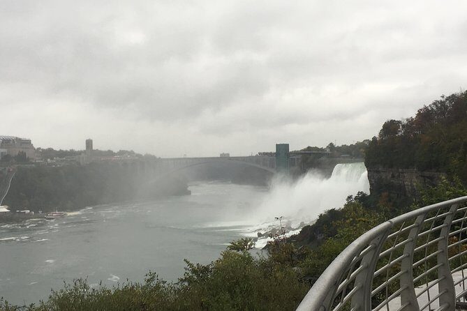 Shared Airport Transfer: Buffalo Niagara International Airport to Niagara Falls NY - Inside the van: small-group comfort and how it’s handled day-of