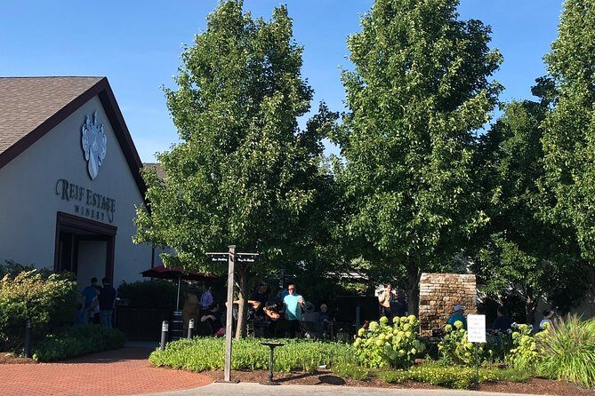 Small-Group Niagara Falls Day Tour from Toronto with Boat and Lunch Options - Floral Clock, Tiny Chapel Stops, and Walking Market Treats