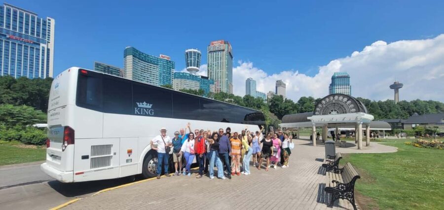 Toronto: Niagara Falls Bus Tour with Maple Tasting and NOTL - Niagara Whirlpool and the Floral Clock (Seasonal)