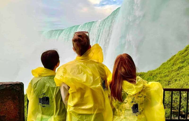 Toronto: Winter Niagara Falls Tour with Attractions Package - The Niagara River Stops: Small Moments, Real Photographs