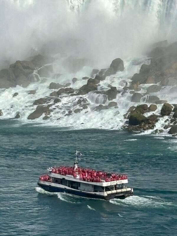 Walking Tour of Niagara Falls Canada and Hornblower Boat - Hornblower at the right time: your 20-minute cruise to the base